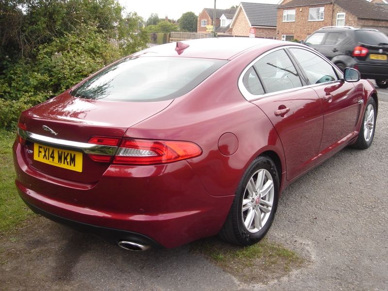 Jaguar XF Luxury