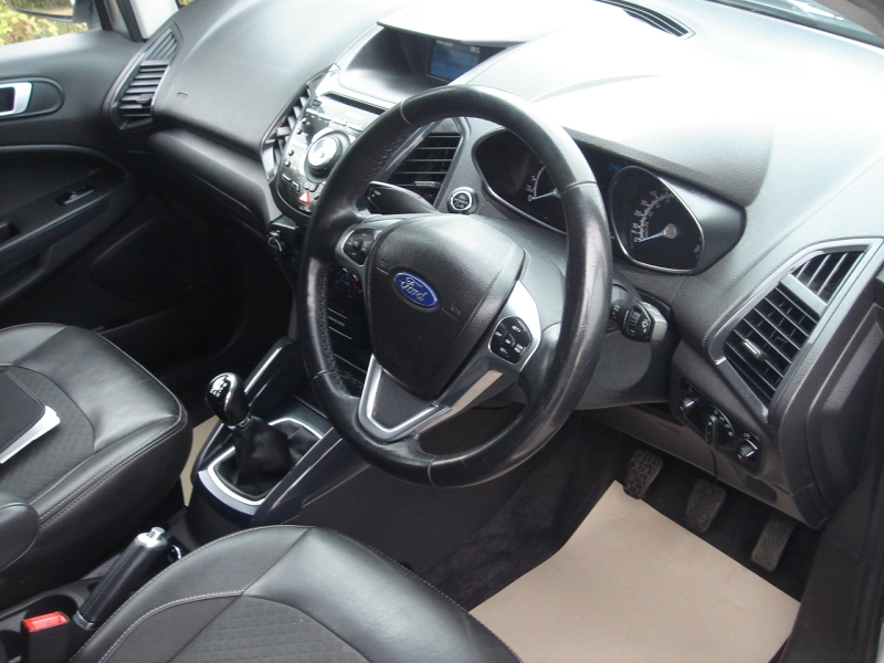 Ford Ecosport Titanium S